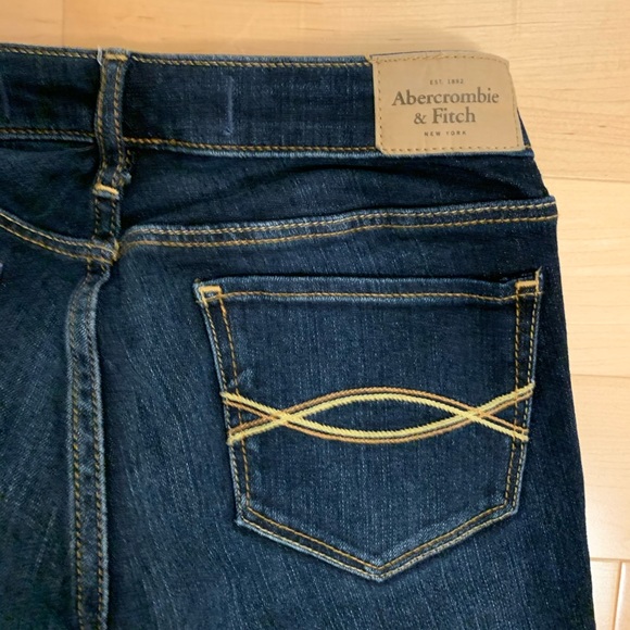 Abercrombie and Fitch Jeans - Picture 4 of 6